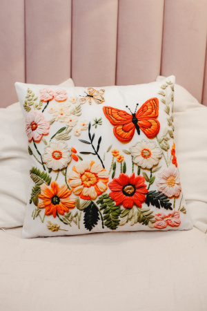 2e04939f-b3b9-404a-b6eb-70c750a5fb39